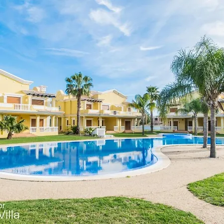Akivillas Tavira *