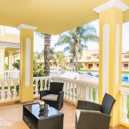 Akivillas Tavira Villa *