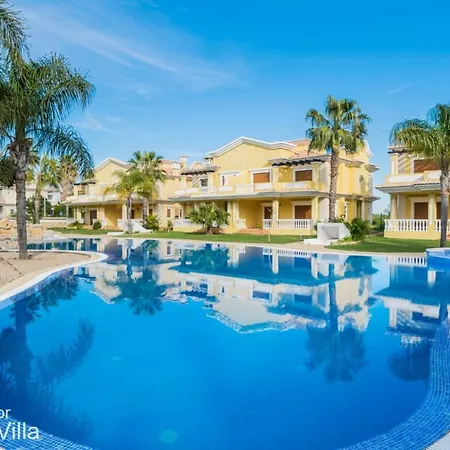 Akivillas Tavira Villa