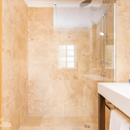 Akivillas Tavira